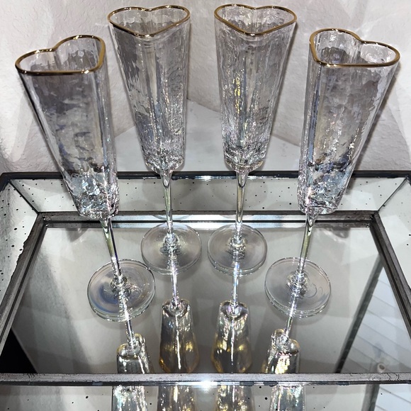 4-NIB HEART SHAPED IRIDESCENT TALL CHAMPAGNE GLASSES - Picture 2 of 16